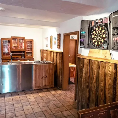 Feriehus Haus Fuer 22 Personen Mit Aussensauna Und Hottub By Interhome *