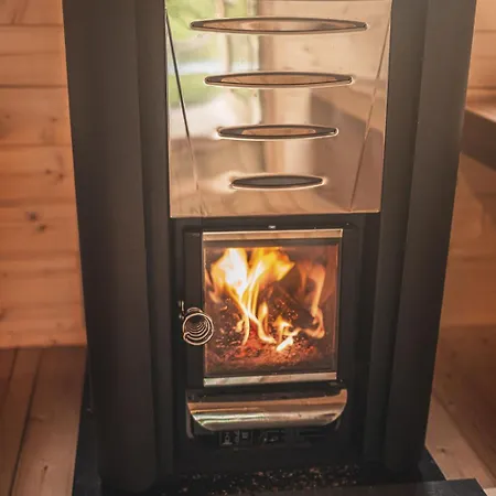 Haus Fuer 22 Personen Mit Aussensauna Und Hottub By Interhome
