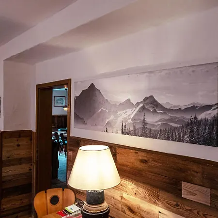 Prázdninový dům Haus Fuer 22 Personen Mit Aussensauna Und Hottub By Interhome *