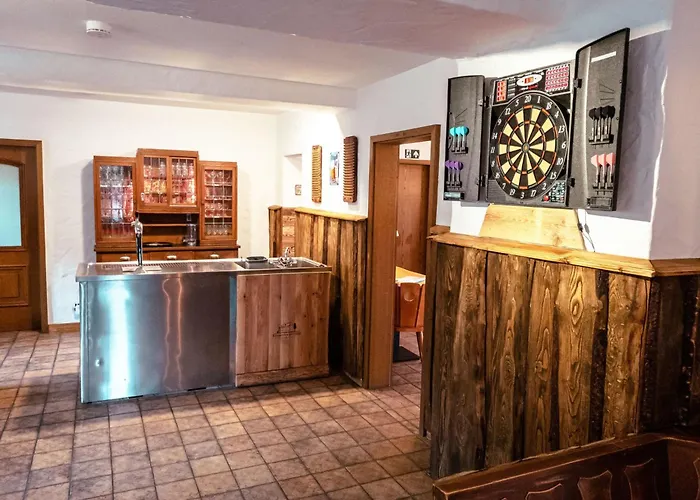 Feriehus Haus Fuer 22 Personen Mit Aussensauna Und Hottub By Interhome *