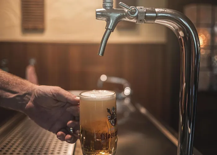 Haus Fuer 22 Personen Mit Aussensauna Und Hottub By Interhome *