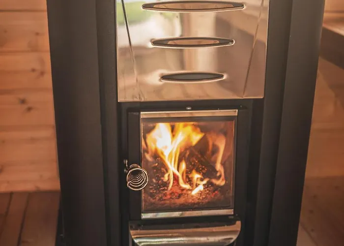 Haus Fuer 22 Personen Mit Aussensauna Und Hottub By Interhome