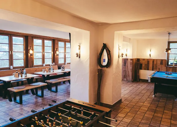 Haus Fuer 22 Personen Mit Aussensauna Und Hottub By Interhome Feriehus